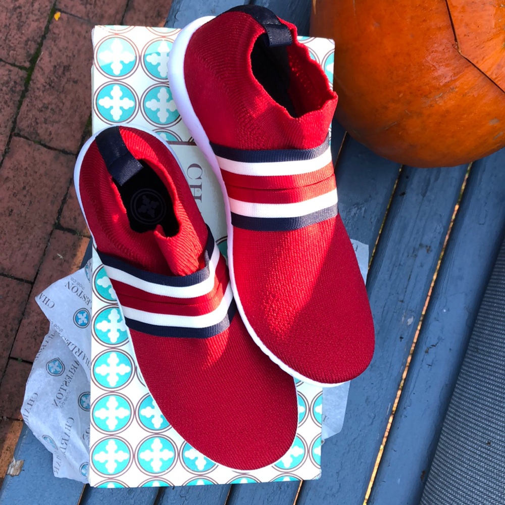 Charleston Shoe Co Elastic Sneaker
